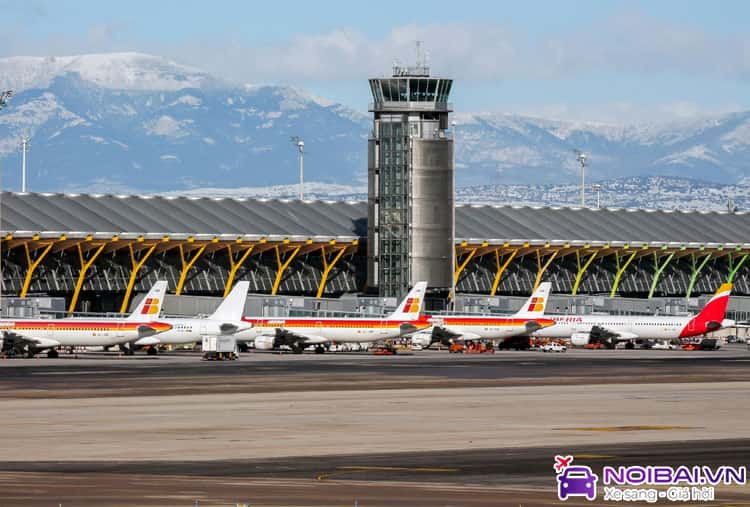 Sân bay Madrid Barajas